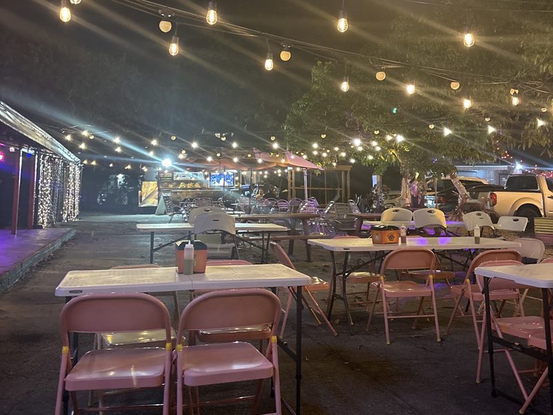 Tacos 19 interior